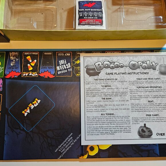 Boooo-Opoly Halloween Board Game 🎃 New Sealed (Box Flaw) - Picture 10 of 16